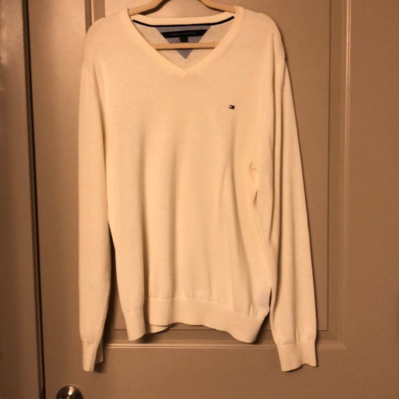 Men’s Tommy Hilfiger Sweater - Picture 1 of 3